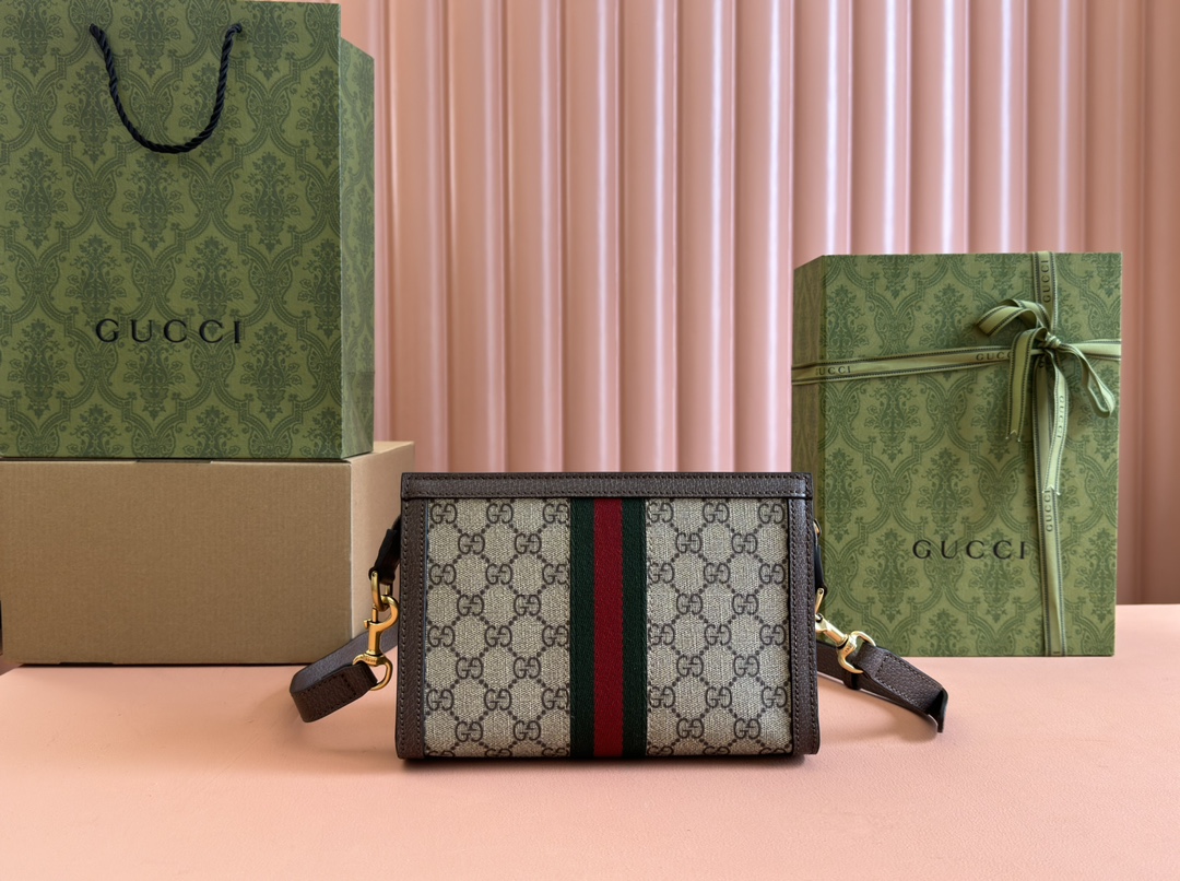 Gucci Satchel Bags